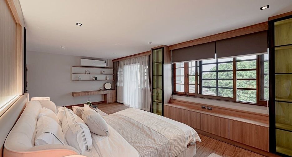 Casa en venta y en alquiler de 6 habitaciones en Phra Khanong, Bangkok