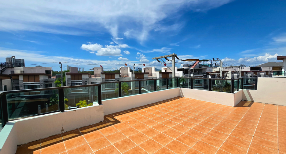 For rent 4 bedrooms villa in Cha Am, Phetchaburi