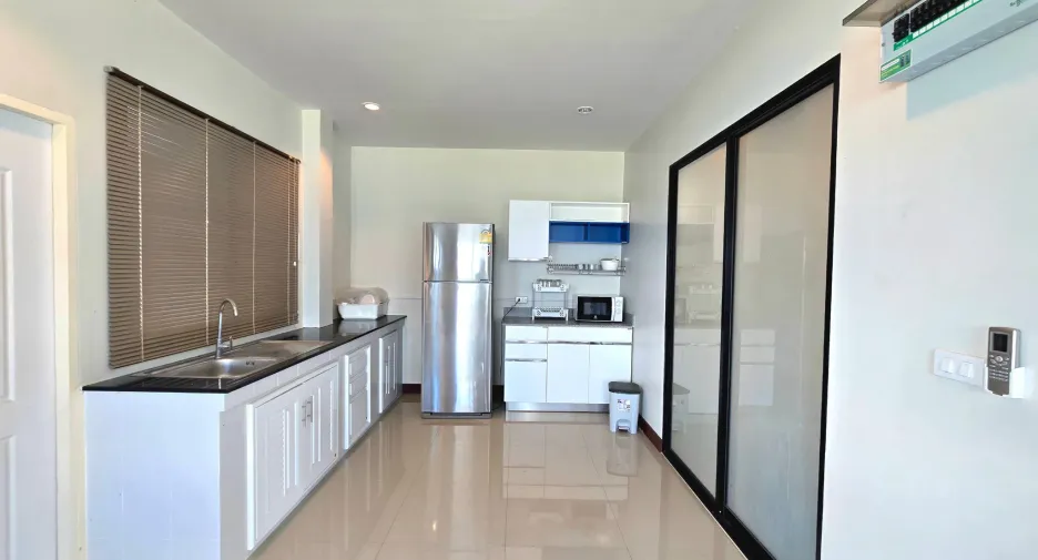 For rent 4 bedrooms villa in Cha Am, Phetchaburi