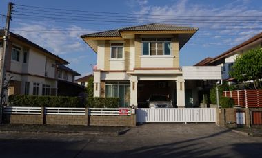 À louer 3 chambres maison à San Kamphaeng, Chiang Mai