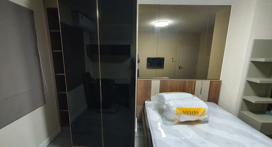 Condo en venta de 2 habitaciones en Yan Nawa, Bangkok