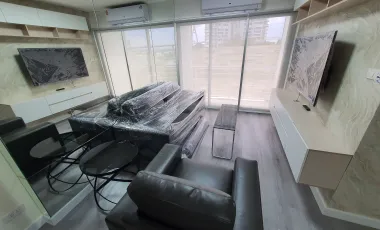 For sale 2 bedrooms condo in Yan Nawa, Bangkok