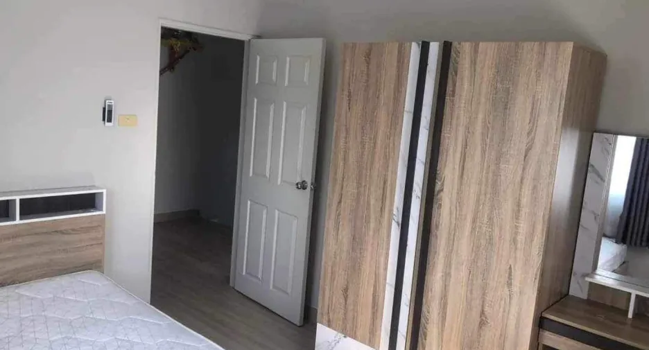 Casa en alquiler de 3 habitaciones en Hang Dong, Chiang Mai