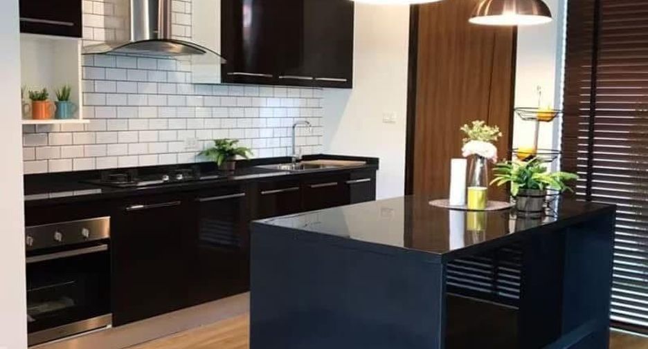 Villa zum Kauf und zur Miete mit 4 Zimmer in Mueang Chiang Mai, Chiang Mai