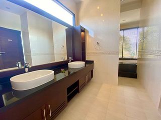 À vendre 3 chambres villa à Mueang Phuket, Phuket