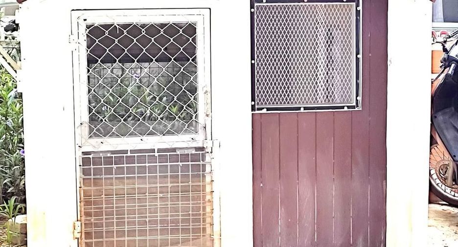 À vendre et à louer 3 chambres maison à San Kamphaeng, Chiang Mai