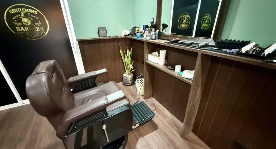 For sale 2 bedrooms retail Space in Hua Hin, Prachuap Khiri Khan