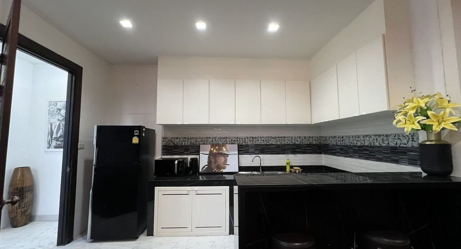 Hotel zum Kauf mit 12 Zimmer in Mueang Chiang Mai, Chiang Mai
