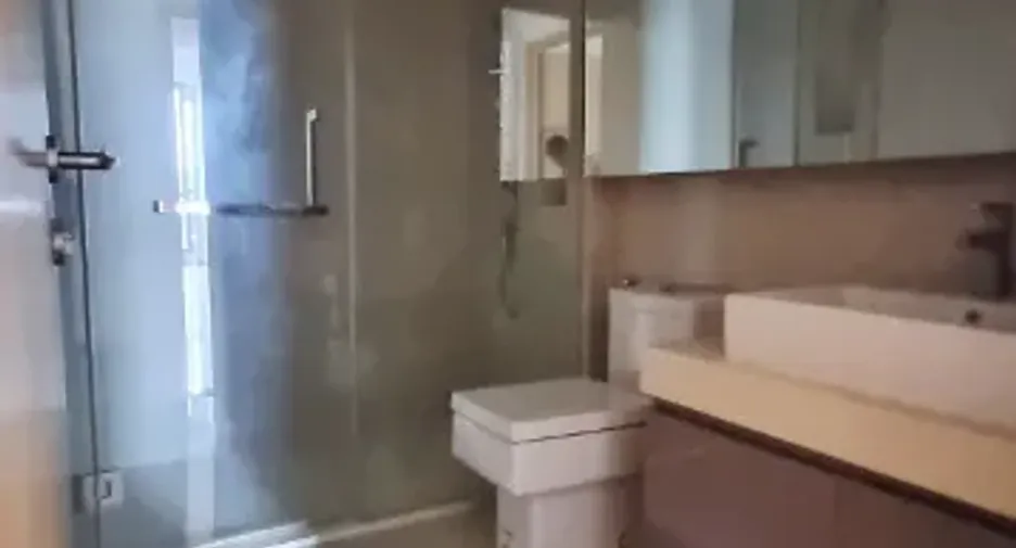 For sale and for rent 2 bedrooms condo in Khlong Toei, Bangkok