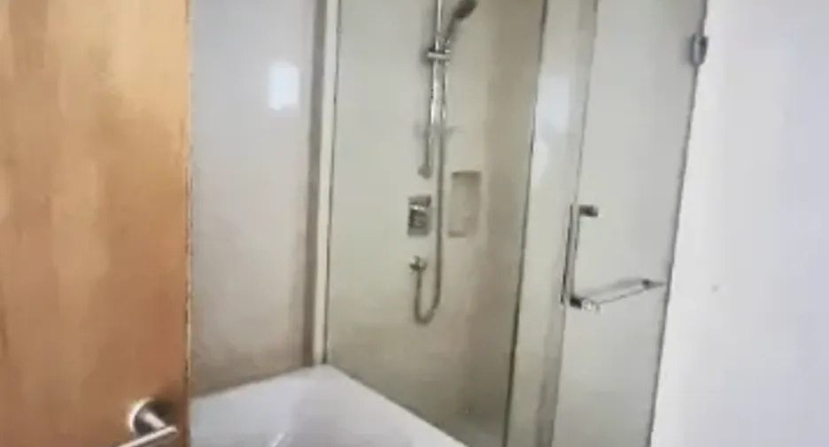 For sale and for rent 2 bedrooms condo in Khlong Toei, Bangkok