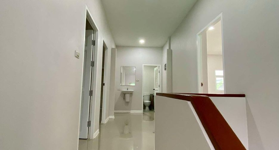 For sale 4 bedrooms house in Hang Dong, Chiang Mai