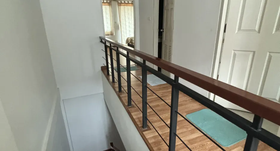 For rent 3 bedrooms townhouse in Cha Am, Phetchaburi