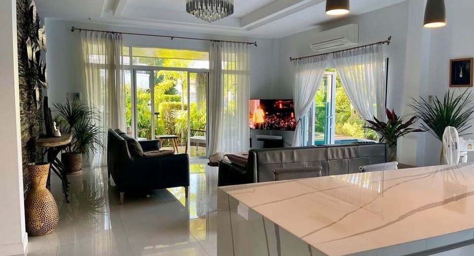 À vendre 4 chambres villa à San Kamphaeng, Chiang Mai