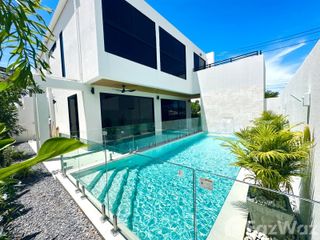 À vendre 3 chambres villa à Ko Samui, Surat Thani