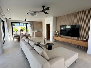 À vendre 3 chambres villa à Ko Samui, Surat Thani