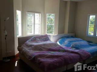 Haus zum Kauf mit 4 Zimmer in Mueang Chiang Mai, Chiang Mai