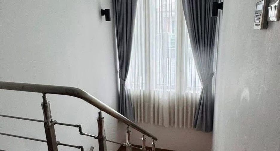 Casa en venta de 4 habitaciones en Hang Dong, Chiang Mai