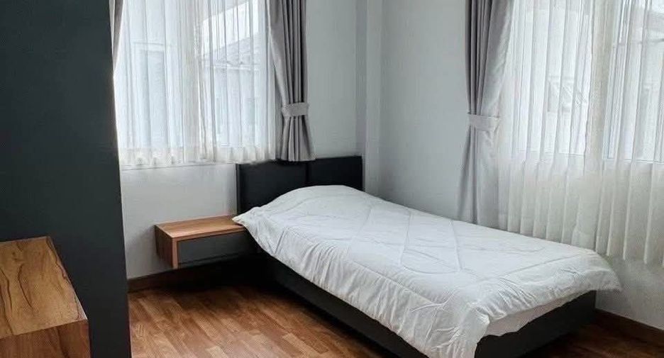Casa en venta de 4 habitaciones en Hang Dong, Chiang Mai