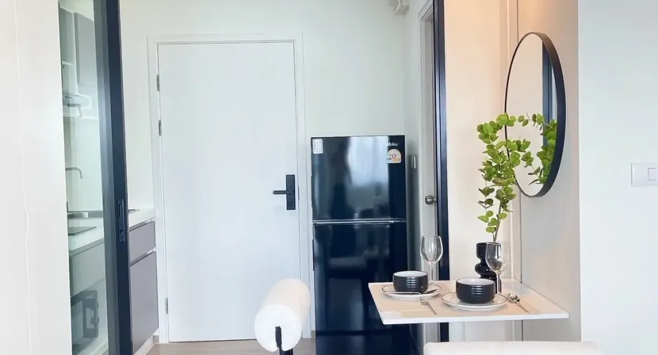For sale 1 bed condo in Min Buri, Bangkok