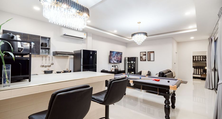 À louer 3 chambres villa à Hua Hin, Prachuap Khiri Khan