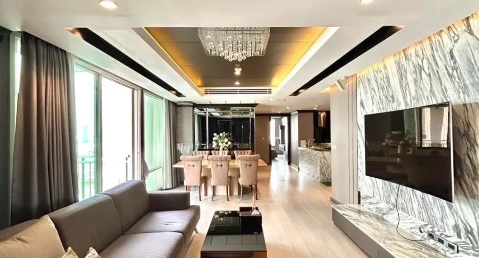 For sale and for rent 3 bedrooms condo in Watthana, Bangkok