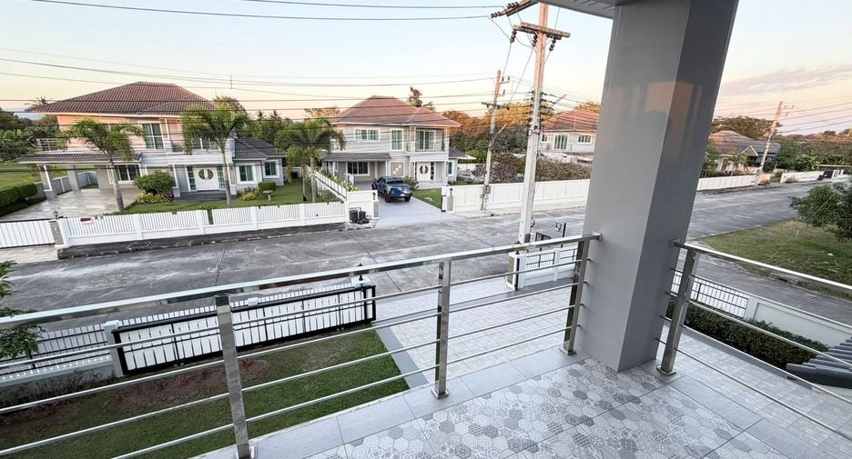 For rent 4 bedrooms house in San Sai, Chiang Mai
