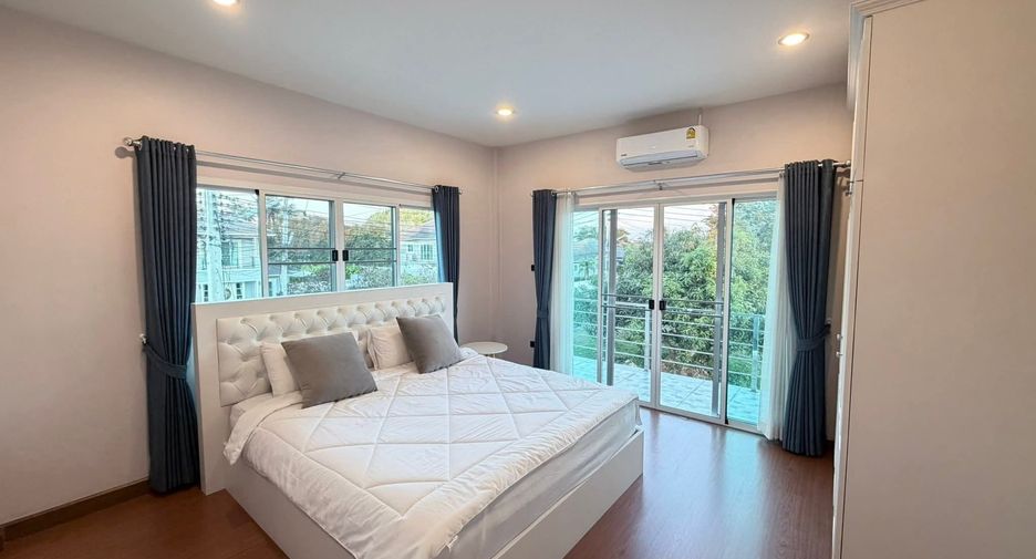 For rent 4 bedrooms house in San Sai, Chiang Mai