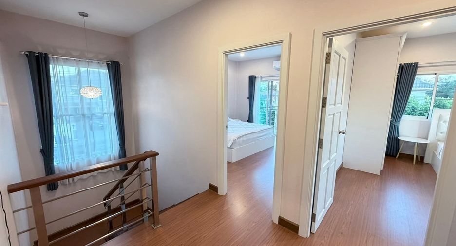 For rent 4 bedrooms house in San Sai, Chiang Mai