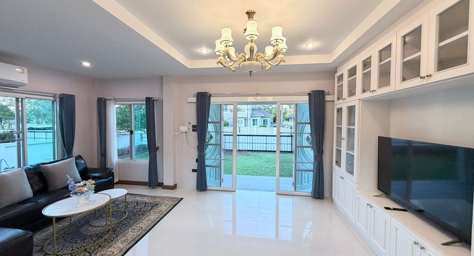 For rent 4 bedrooms house in San Sai, Chiang Mai