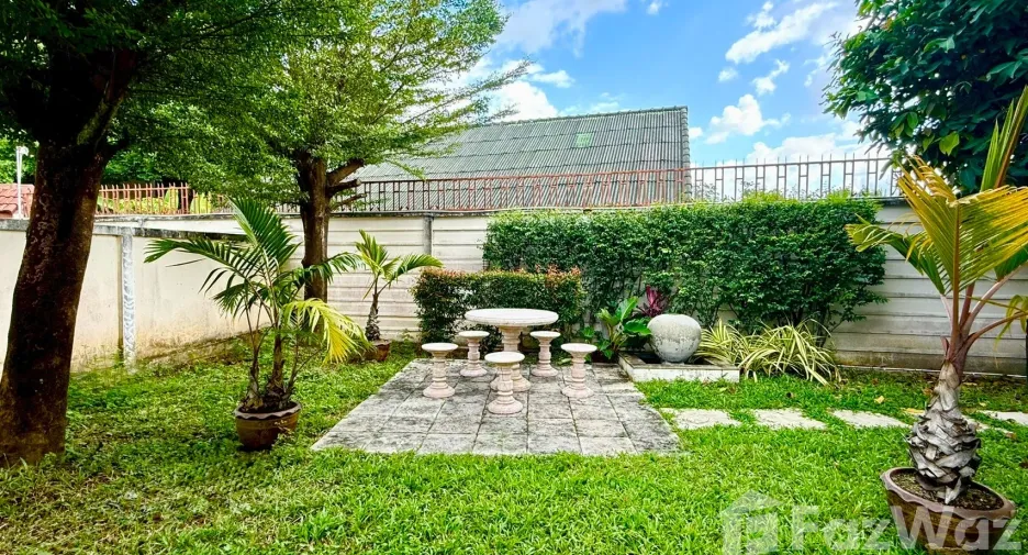 For rent 3 bedrooms house in Mueang Chiang Mai, Chiang Mai