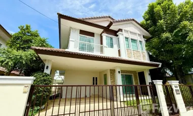 For rent 3 bedrooms house in Mueang Chiang Mai, Chiang Mai