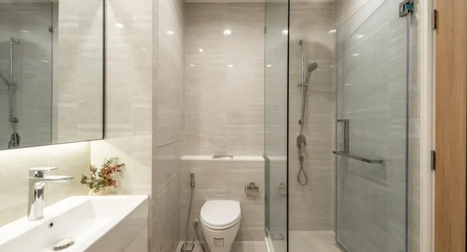 For sale and for rent 2 bedrooms condo in Sathon, Bangkok