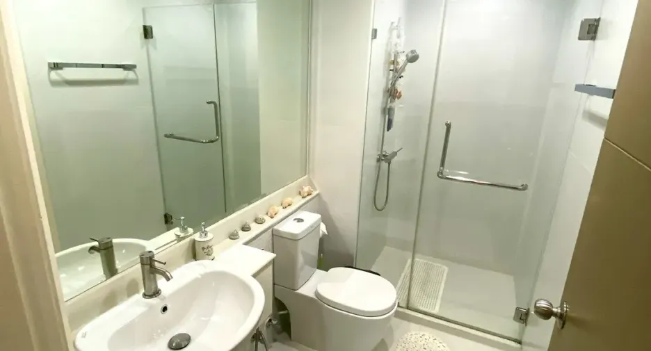 À vendre et à louer 2 chambres condo à Hua Hin, Prachuap Khiri Khan