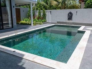 À vendre 3 chambres villa à Ko Samui, Surat Thani