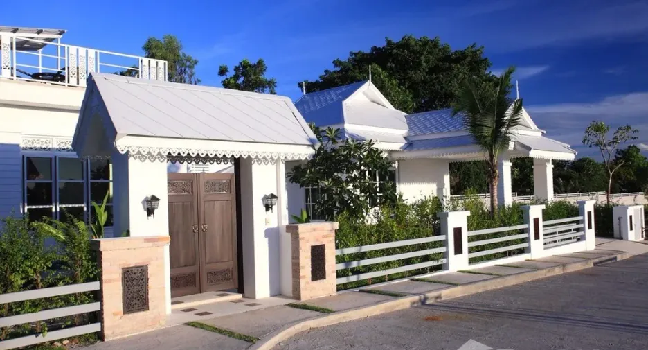 For rent 3 bedrooms villa in Hua Hin, Prachuap Khiri Khan