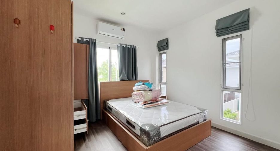 For rent 3 bedrooms house in Doi Saket, Chiang Mai