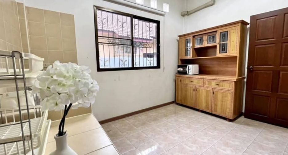 For rent 3 bedrooms house in Bang Lamung, Chonburi