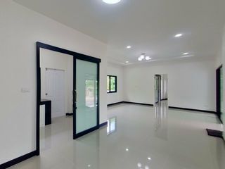 For sale 3 bedrooms house in Saraphi, Chiang Mai