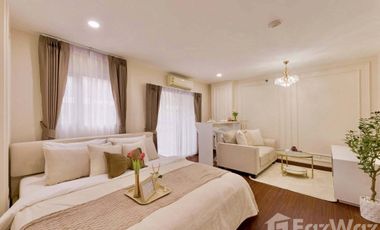 Condo en venta de 1 habitaciones en Phra Khanong, Bangkok