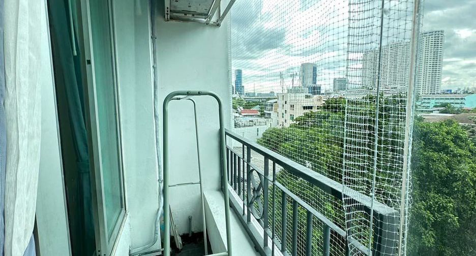 For sale 1 bed condo in Chatuchak, Bangkok