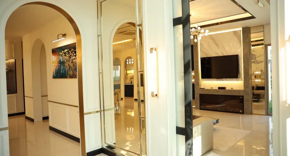 For sale and for rent 5 bedrooms house in Lat Krabang, Bangkok