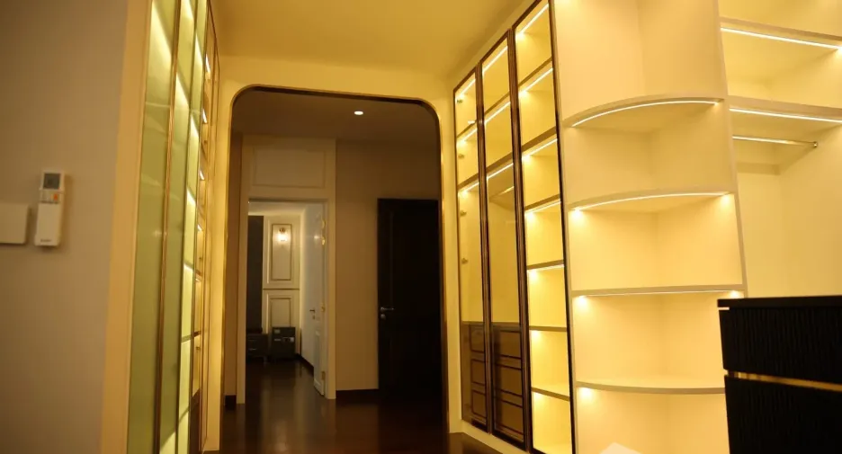 For sale and for rent 5 bedrooms house in Lat Krabang, Bangkok
