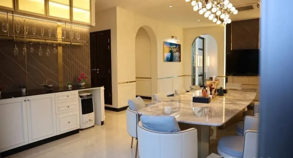 For sale and for rent 5 bedrooms house in Lat Krabang, Bangkok