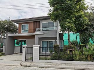 For Rent 3 Bedroom House In San Kamphaeng, Chiang Mai