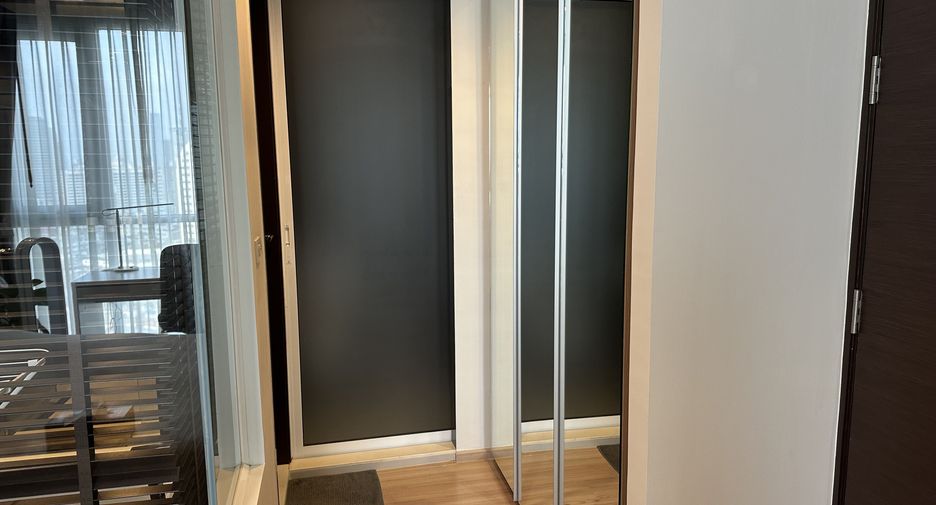 Condo en venta de 1 habitaciones en Sathon, Bangkok