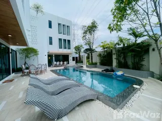 For sale 8 bedrooms villa in San Sai, Chiang Mai