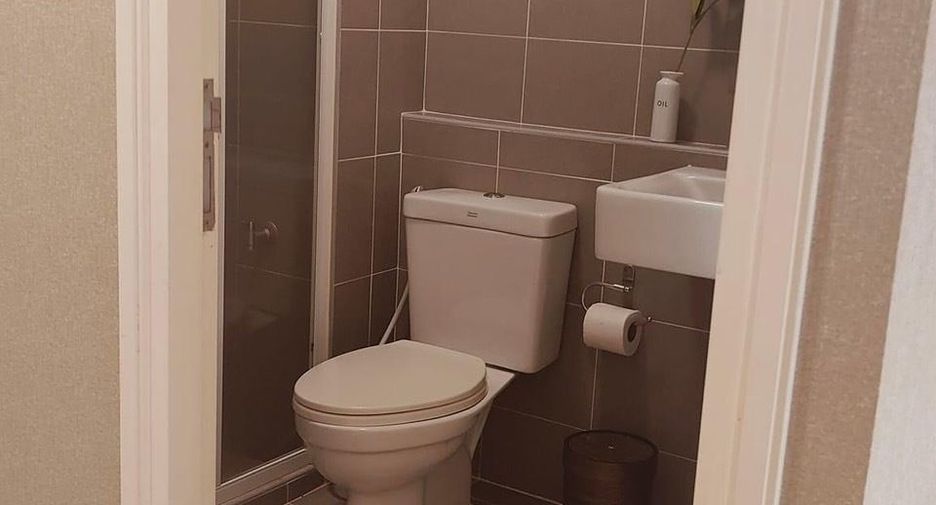 For rent 2 bedrooms condo in Mueang Chiang Mai, Chiang Mai