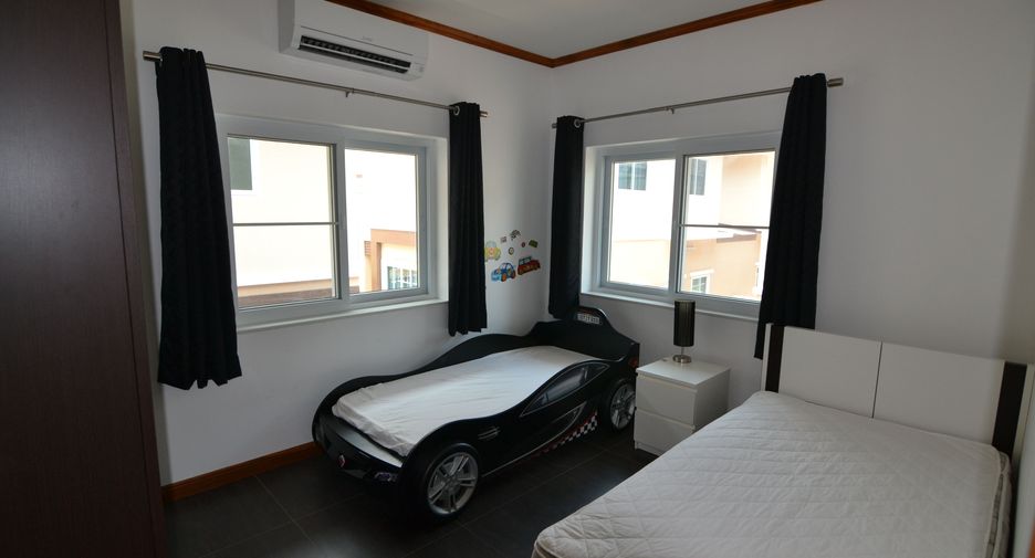 À vendre 3 chambres maison à Bang Lamung, Chonburi