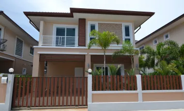 Casa en venta de 3 habitaciones en Bang Lamung, Chonburi