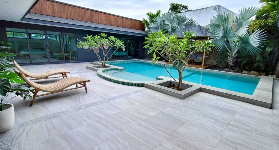 For sale 4 ベッドルーム villa in Mueang Phuket, Phuket
